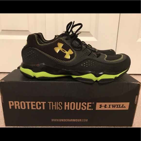under armour micro g defend